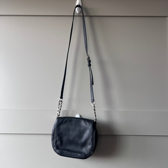 Michael Kors Pebbled Leather Bedford Flap Crossbody Bag Black‎ Silver Zipper - Picture 5 of 14